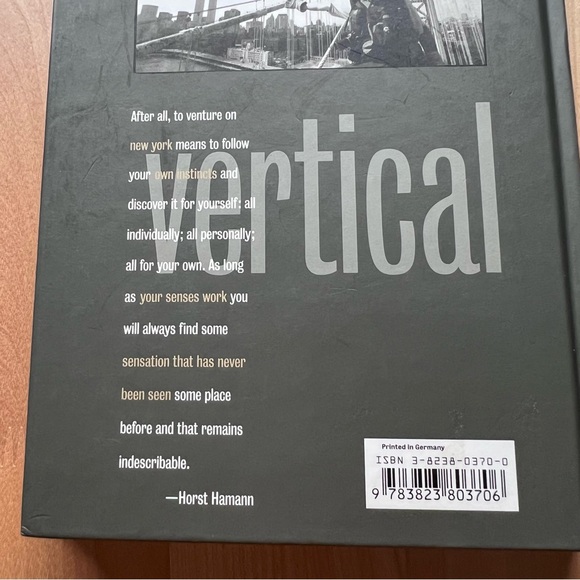 New York Vertical book by HORST HAMANN - Picture 3 of 12